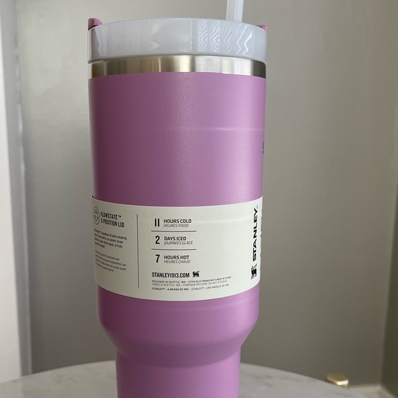 Stanley Quencher H2.0 Flowstate 40oz Tumbler - Picture 7 of 12